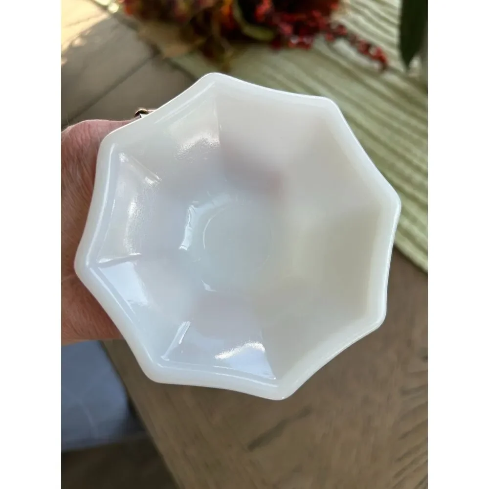Vintage Anchor Hocking Milk Glass Candy Dish with Lid